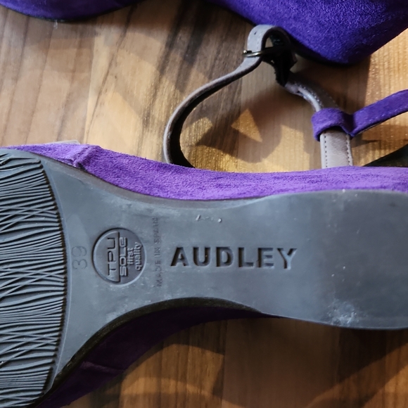 AUDLEY suede wedges - Picture 12 of 15